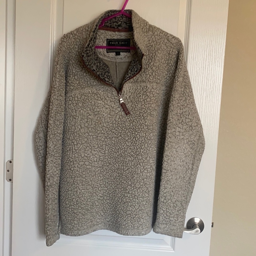 True grit pullover